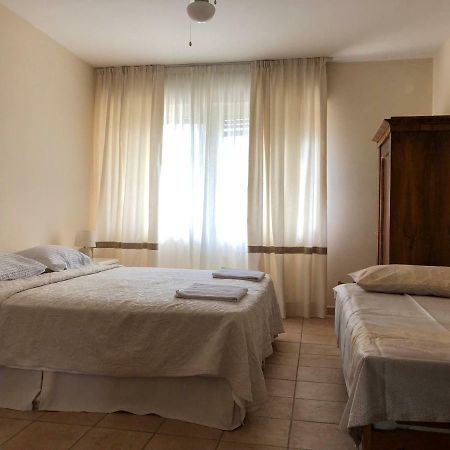 Appartement Magnolia à Pula Extérieur photo